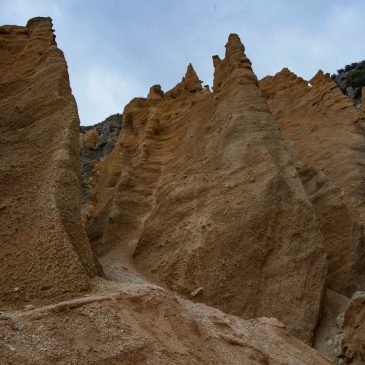 Trekking alle “Lame Rosse”, la Cappadocia delle Marche